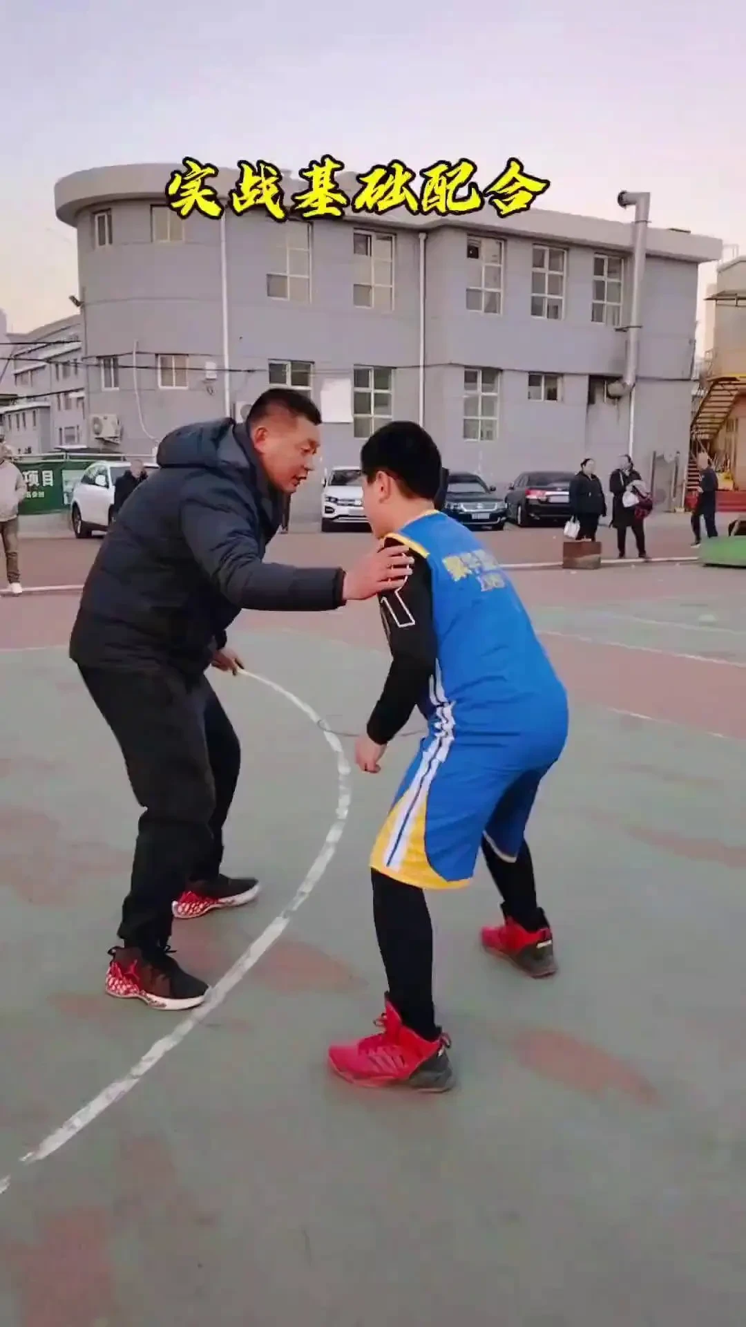 少儿篮球训练的好处_1
